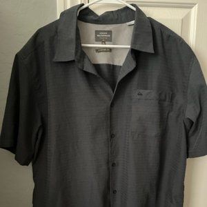 Quiksilver Men's Centinela 4 Button Up Comfort Fit Pocket Shirt